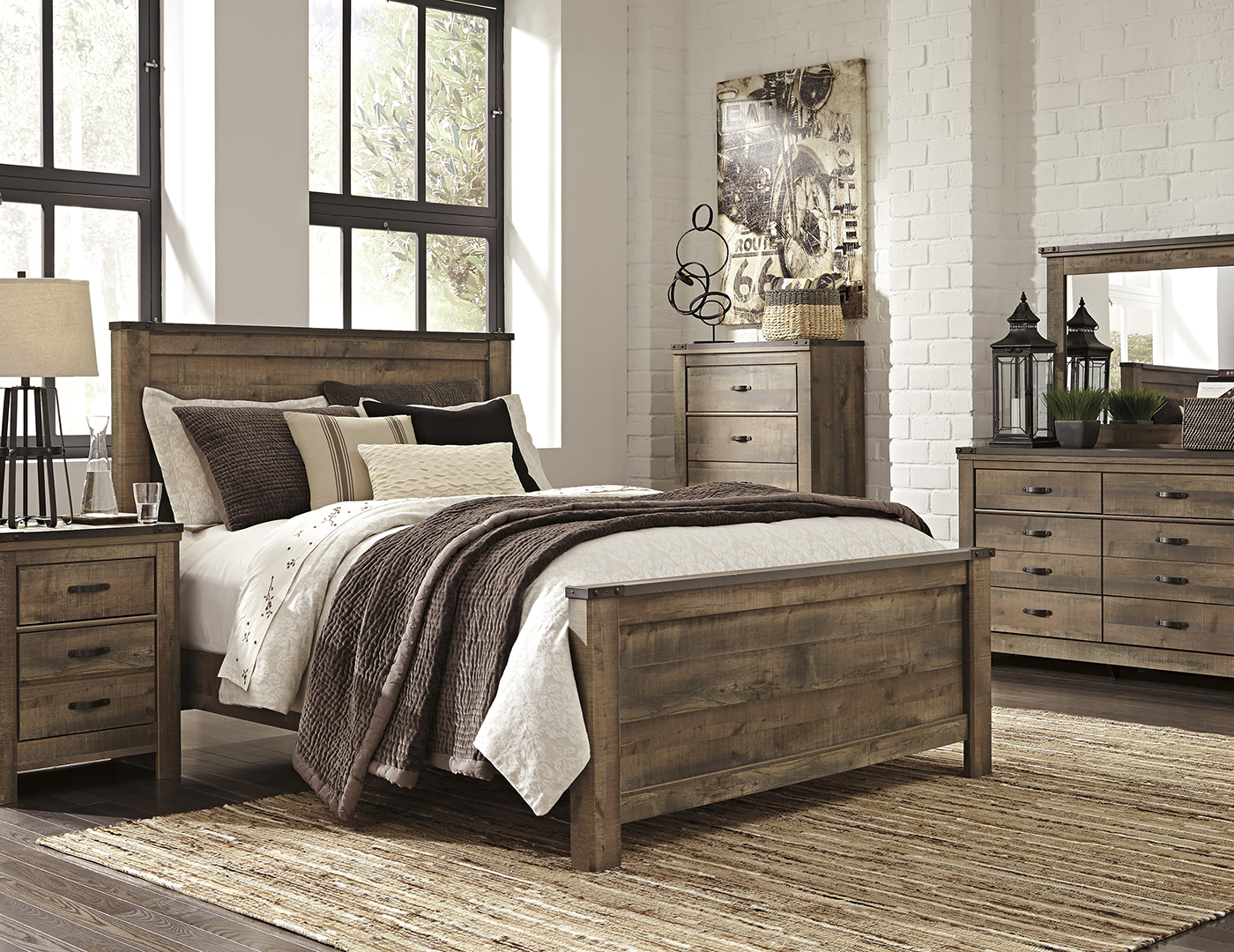 Trinell 5 Pc Queen Bedroom Set