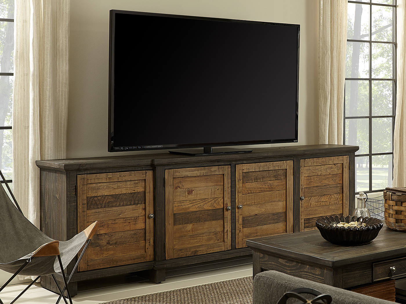 Suffolk 96 Entertainment Console Suffolk 96 Entertainment Console