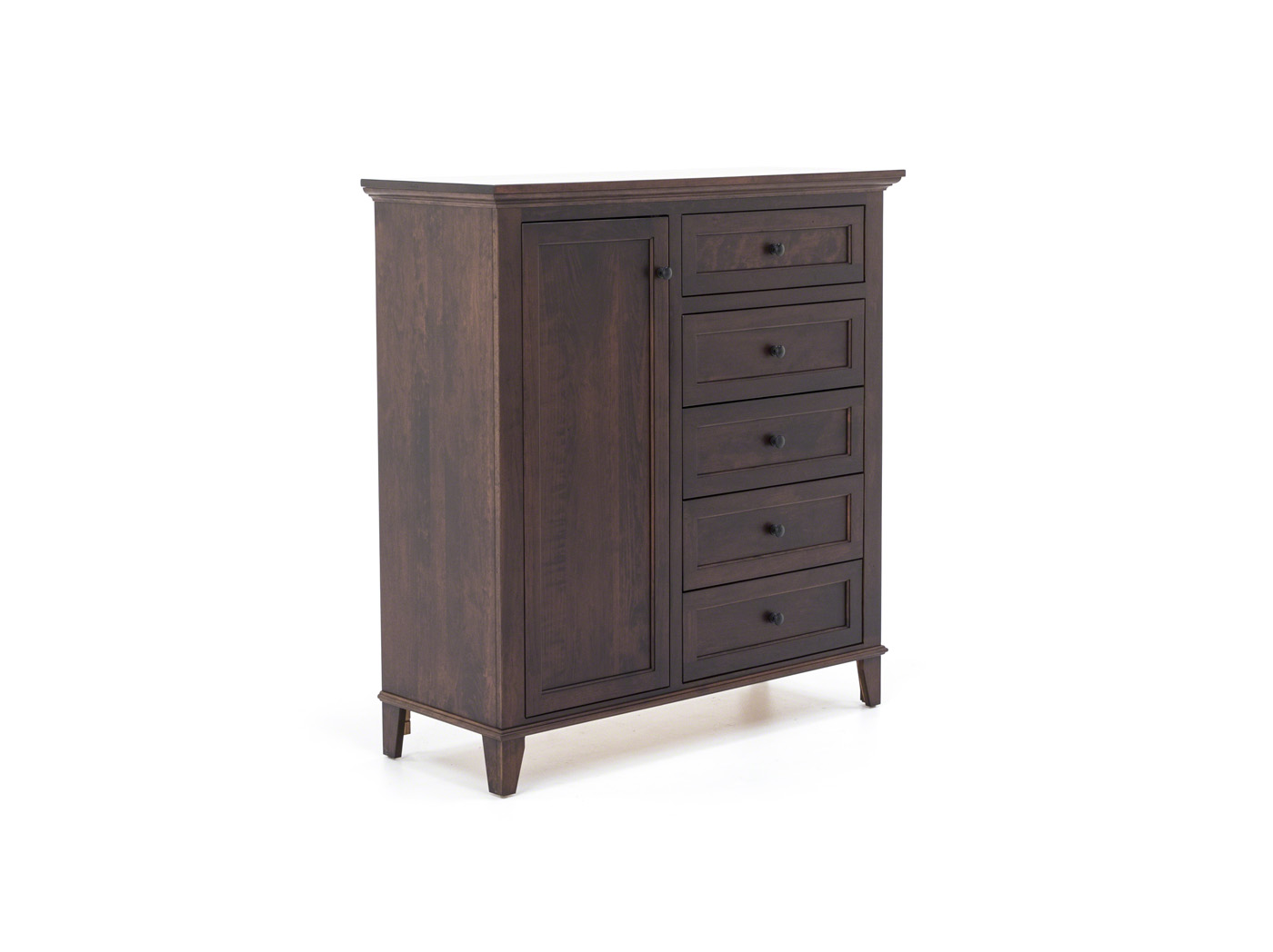 Brentwood Gentleman's Chest Steinhafels